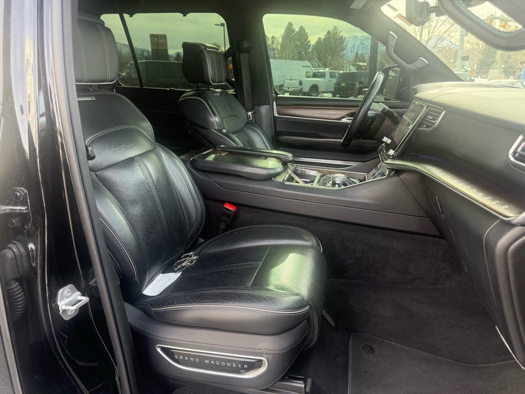 2023 Jeep Grand Wagoneer Series II