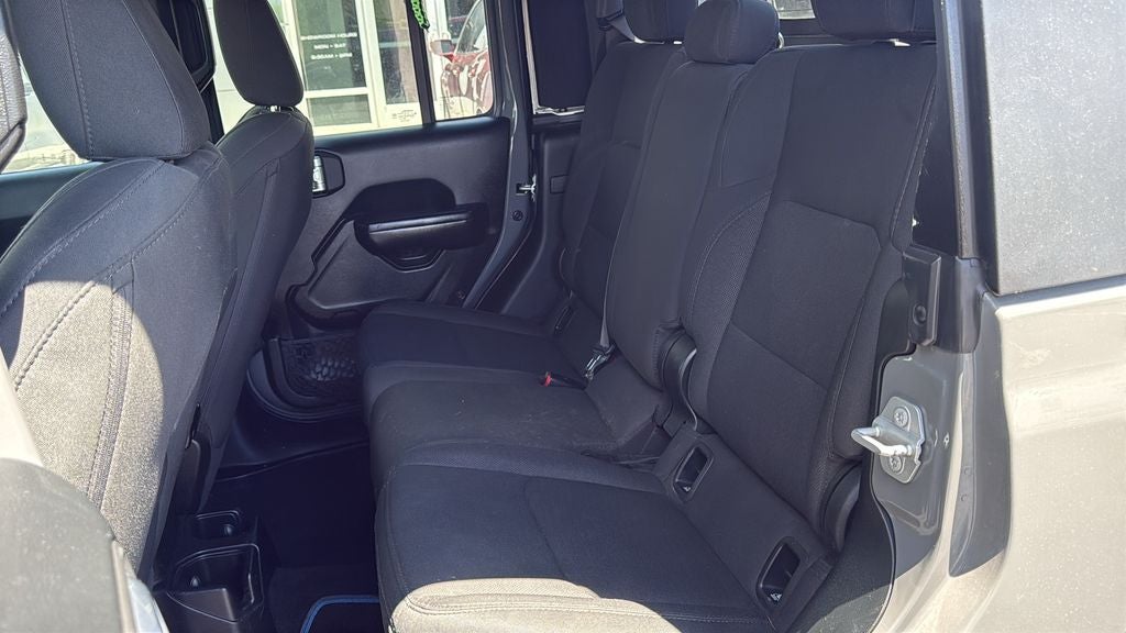 2021 Jeep Gladiator Sport