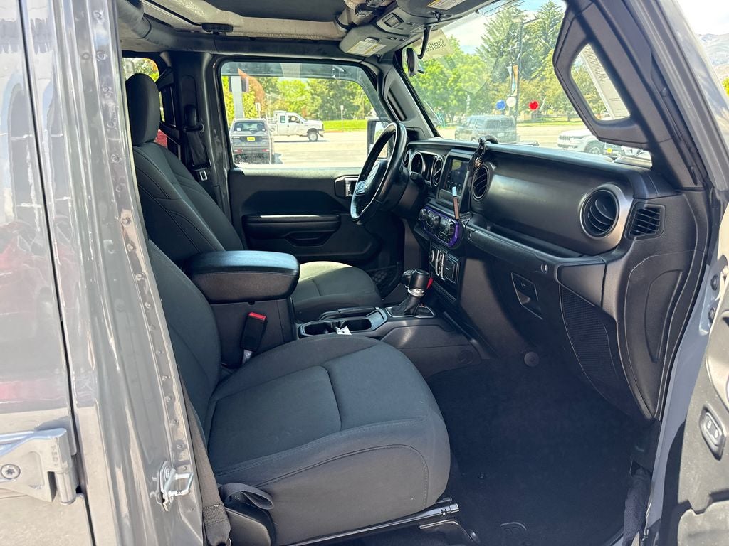 2021 Jeep Gladiator Sport