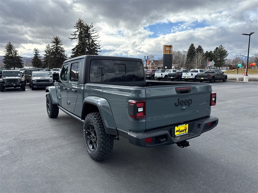 2026 Jeep Gladiator Willys photo 3