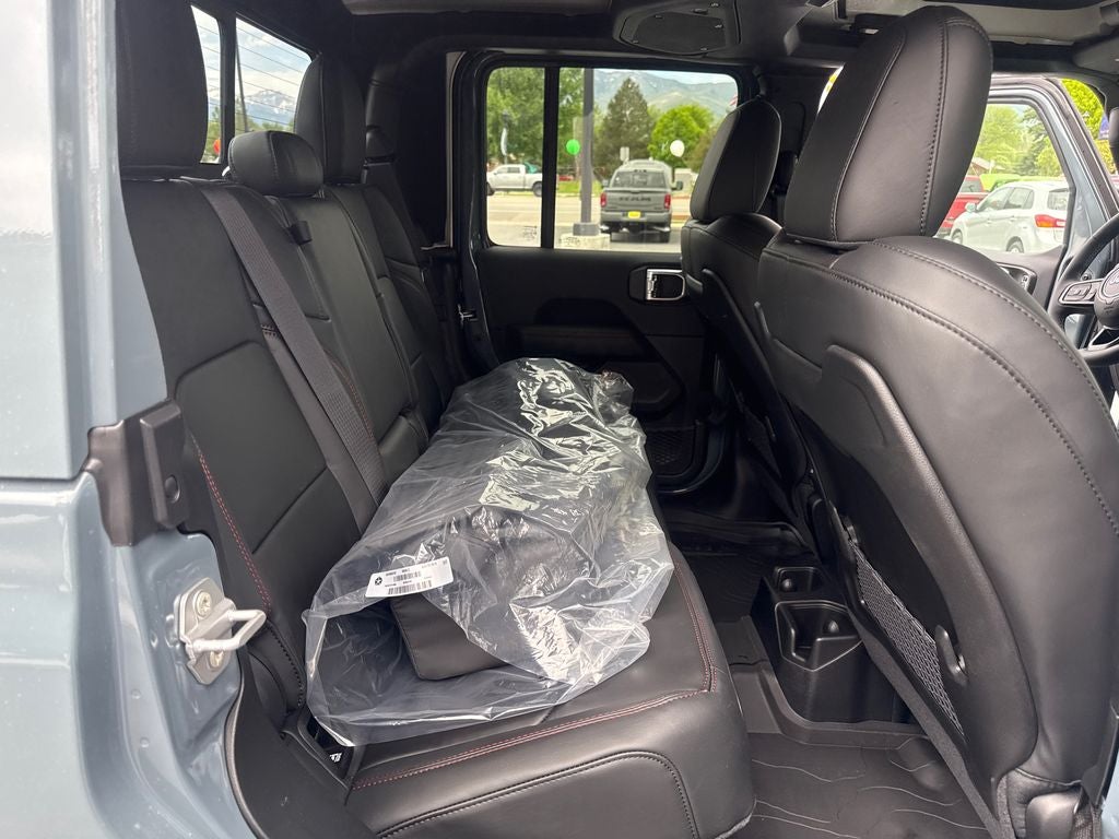2026 Jeep Gladiator Shadow Ops