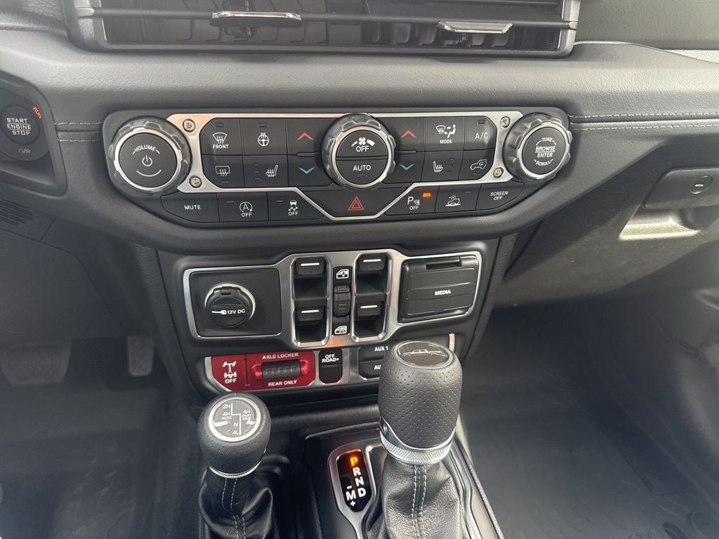 2026 Jeep Gladiator Mojave