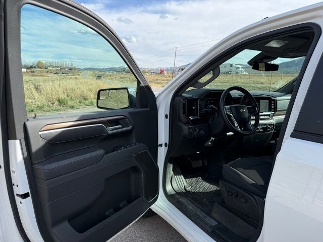 2025 Chevrolet Silverado 1500 LT LT1