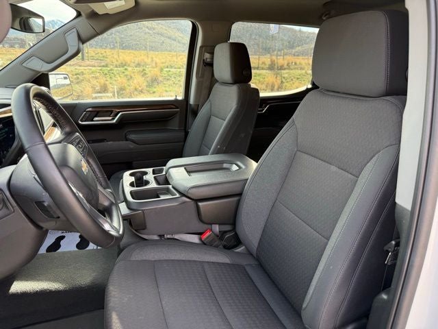 2025 Chevrolet Silverado 1500 LT LT1