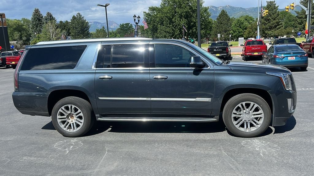 2019 Cadillac Escalade ESV Base