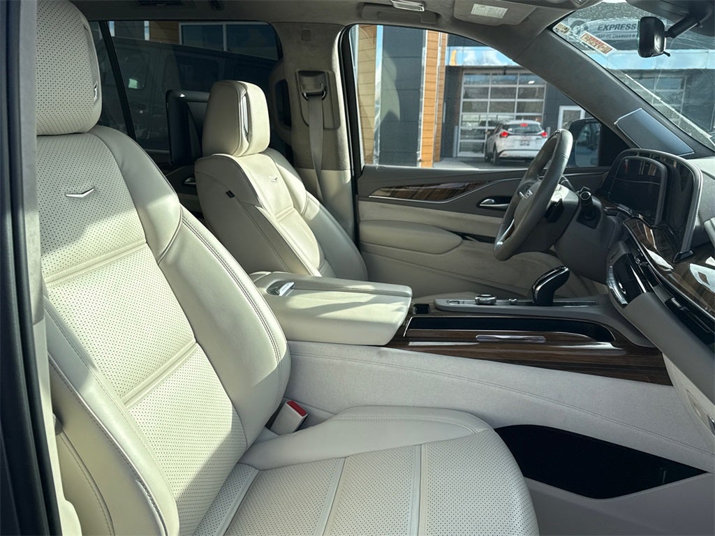 2022 Cadillac Escalade Sport Platinum