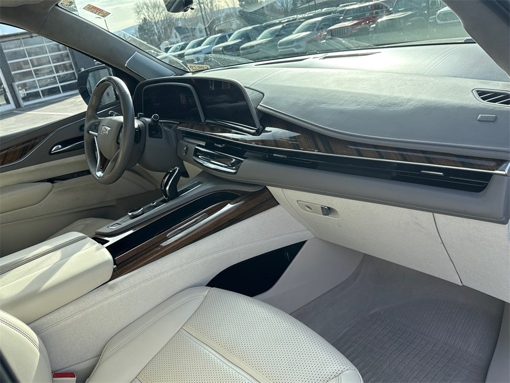 2022 Cadillac Escalade Sport Platinum