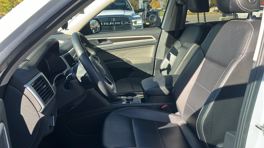 2022 Volkswagen Atlas 3.6L V6 SE w/Technology
