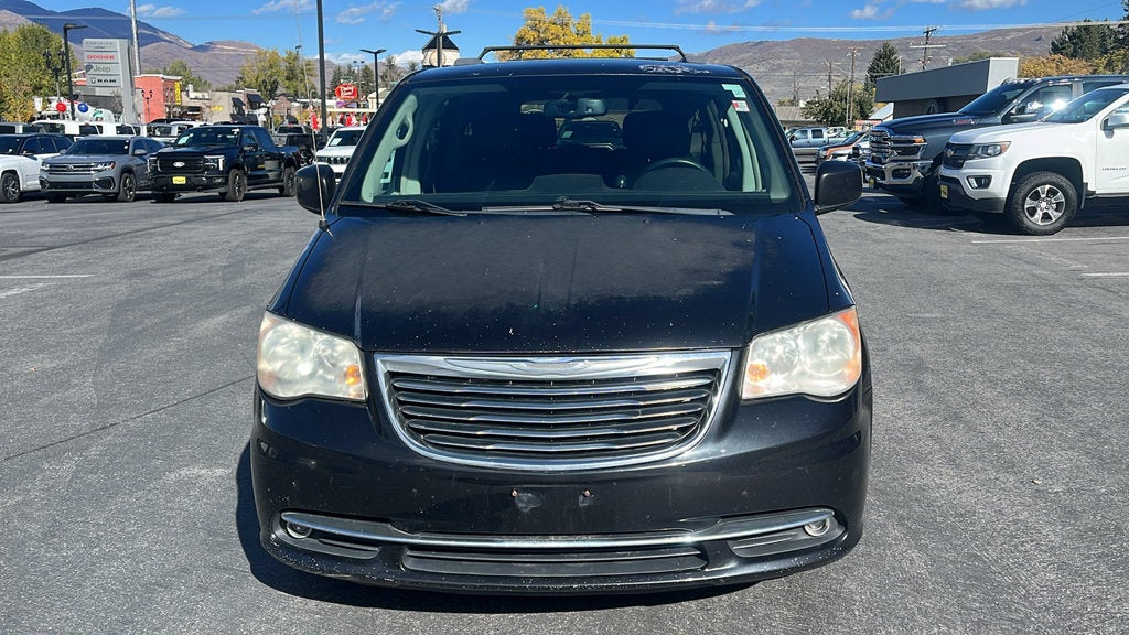 2013 Chrysler Town & Country Touring
