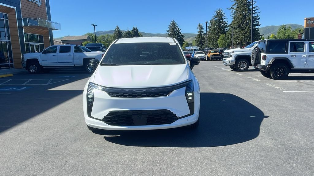2027 Chrysler Pacifica Select