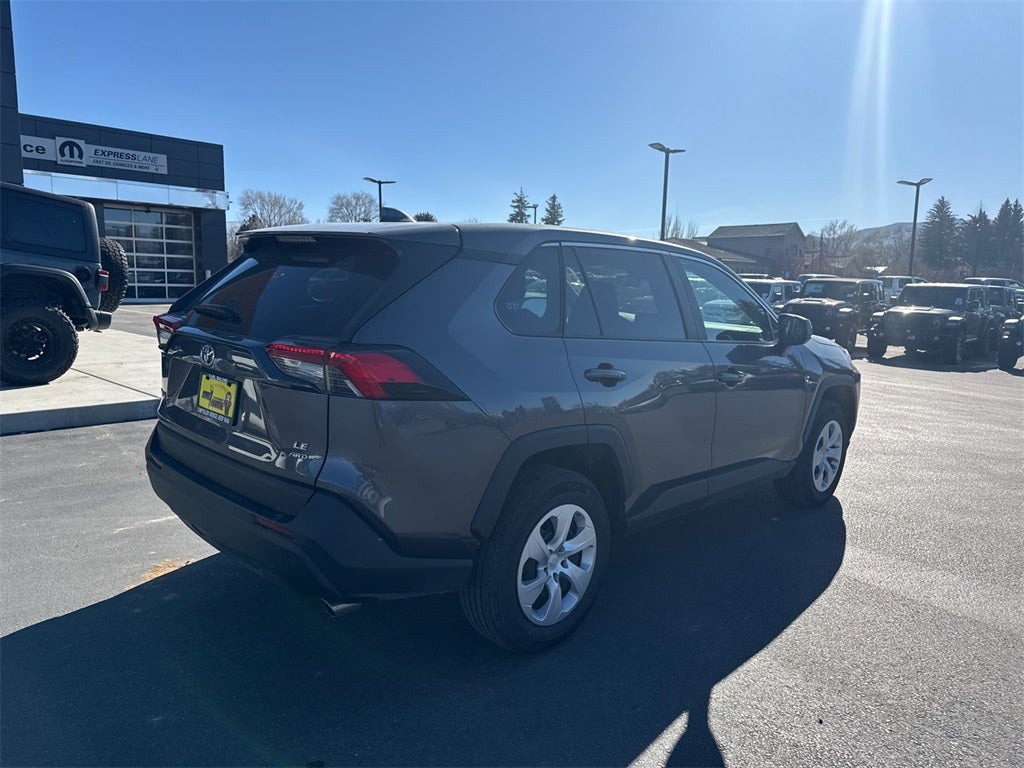 2024 Toyota RAV4 LE