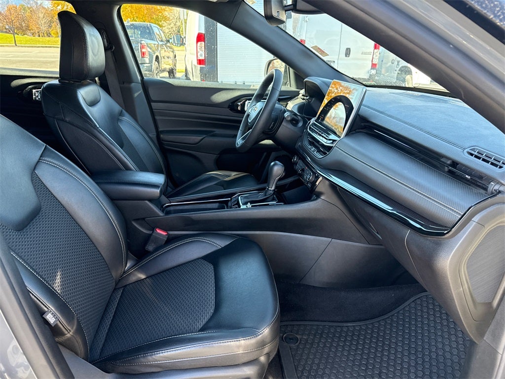 2023 Jeep Compass Altitude