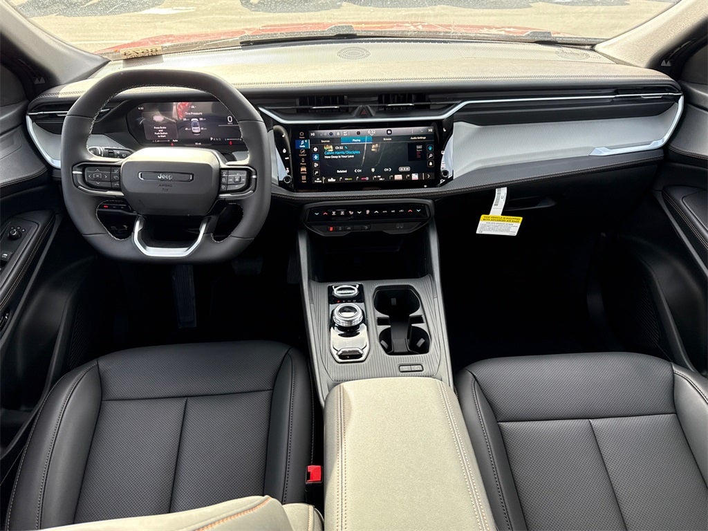 2026 Jeep Cherokee Laredo