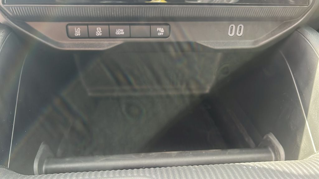 2026 Jeep Cherokee Base
