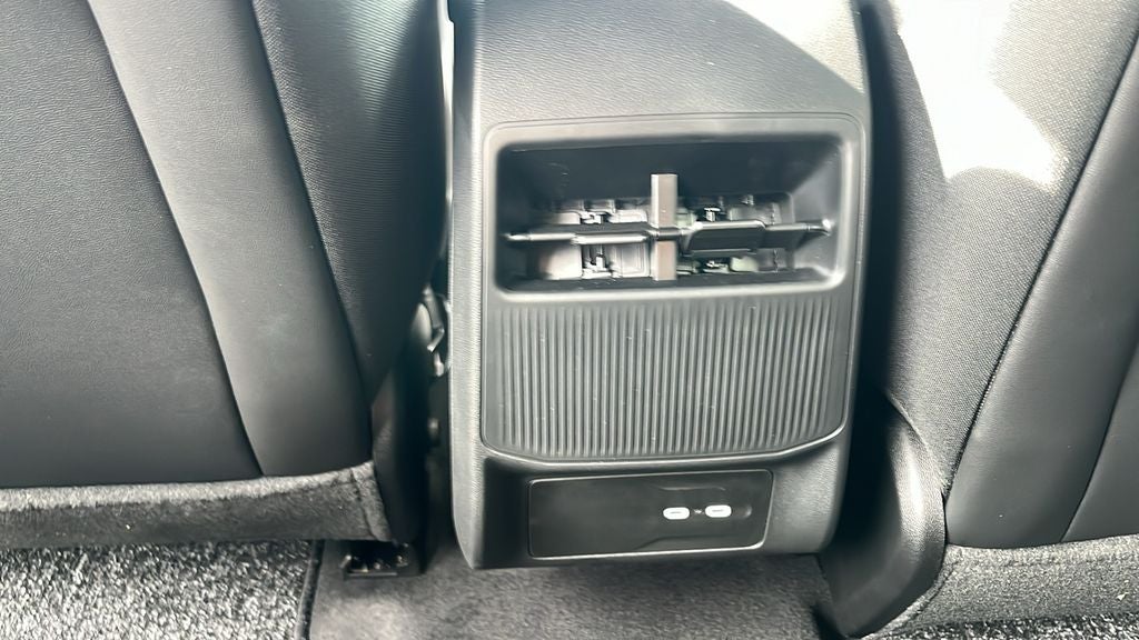 2026 Jeep Cherokee Base