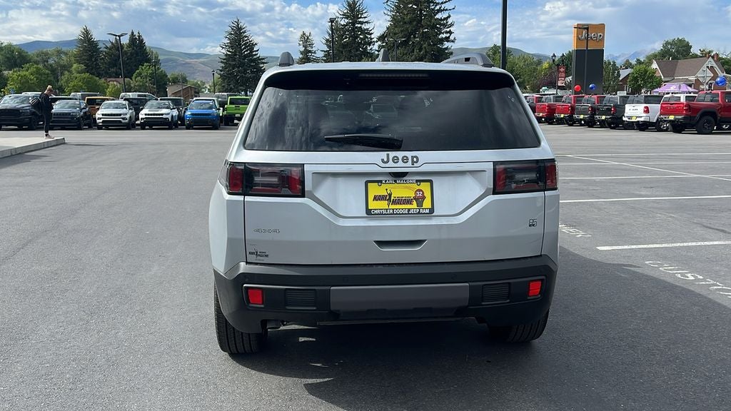 2026 Jeep Cherokee Base