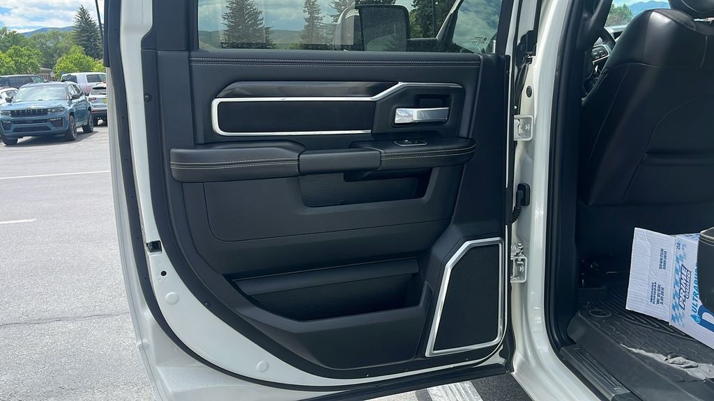 2022 RAM 3500 Laramie
