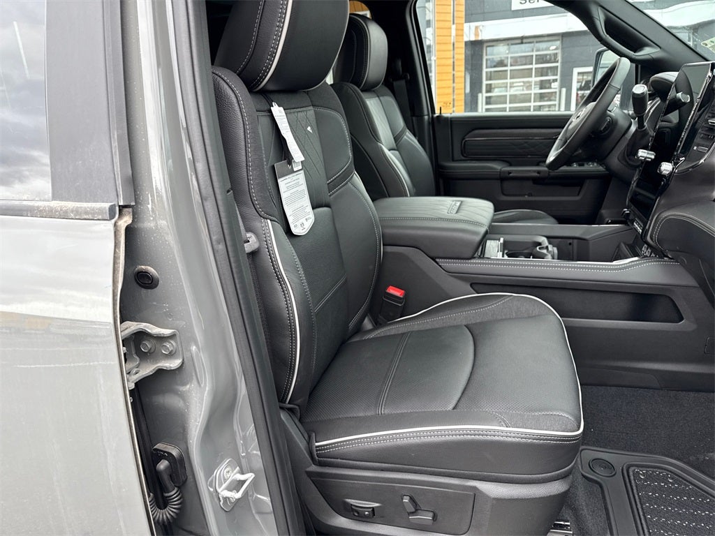 2026 RAM 3500 Limited