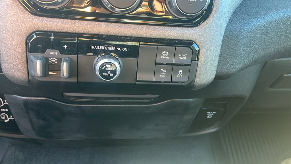 2026 RAM 1500 Warlock