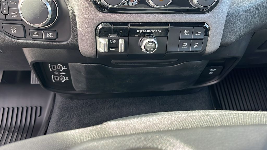 2026 RAM 1500 Warlock