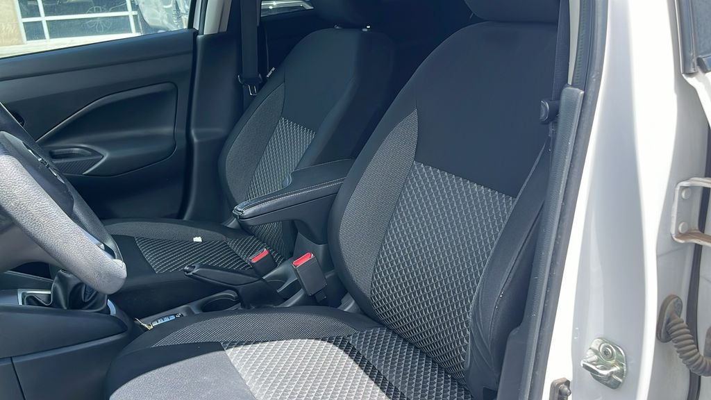 2020 Nissan Versa 1.6 S