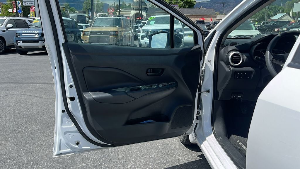2020 Nissan Versa 1.6 S