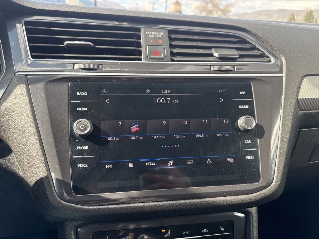 2023 Volkswagen Tiguan 2.0T SE
