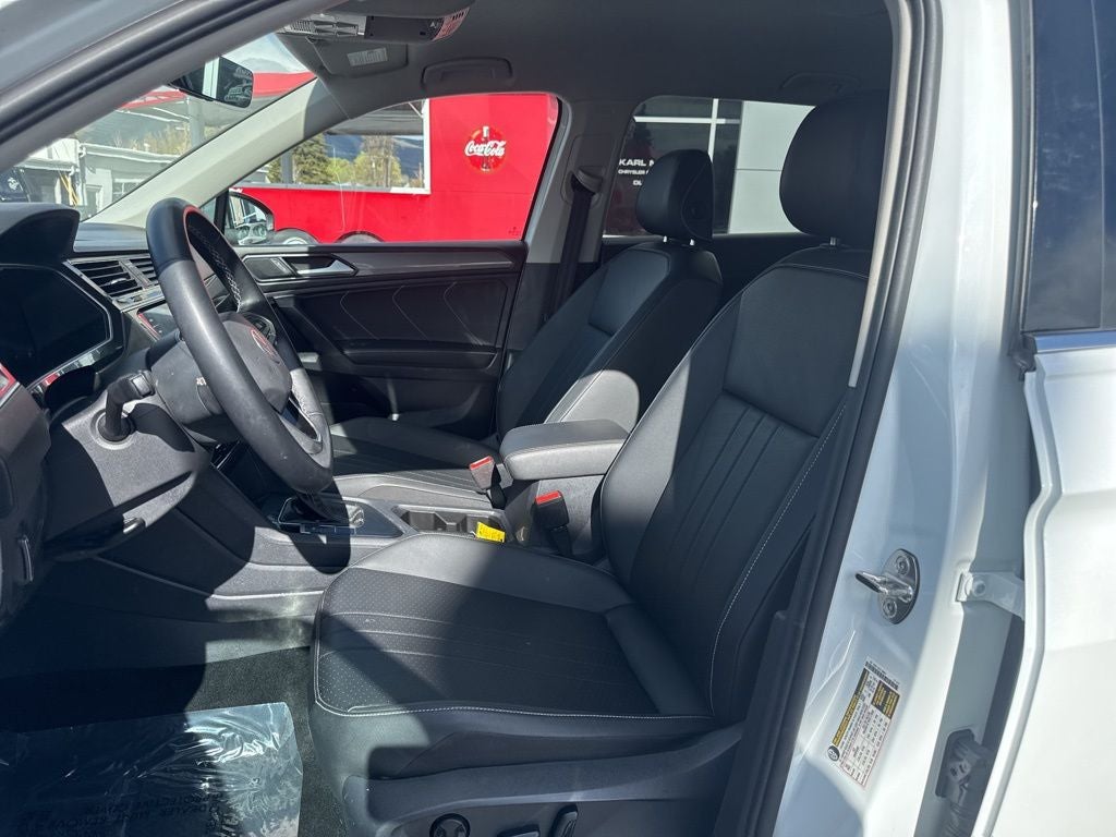 2023 Volkswagen Tiguan 2.0T SE