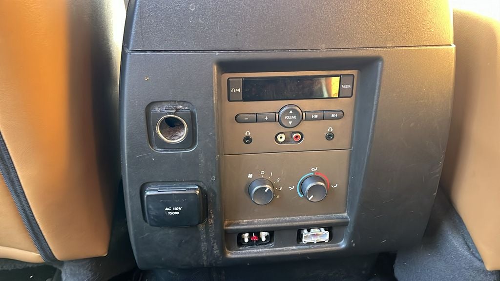 2011 Lincoln Navigator Base