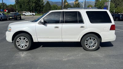 2011 Lincoln Navigator Base