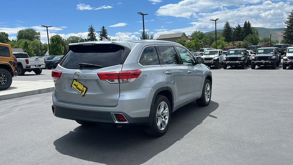 2017 Toyota Highlander Limited