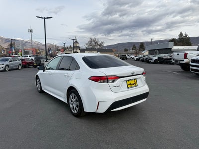 2022 Toyota Corolla LE