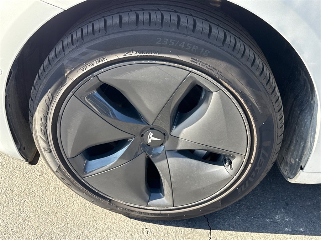 2019 Tesla Model 3 Standard Range Plus