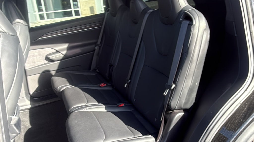 2023 Tesla Model X Base