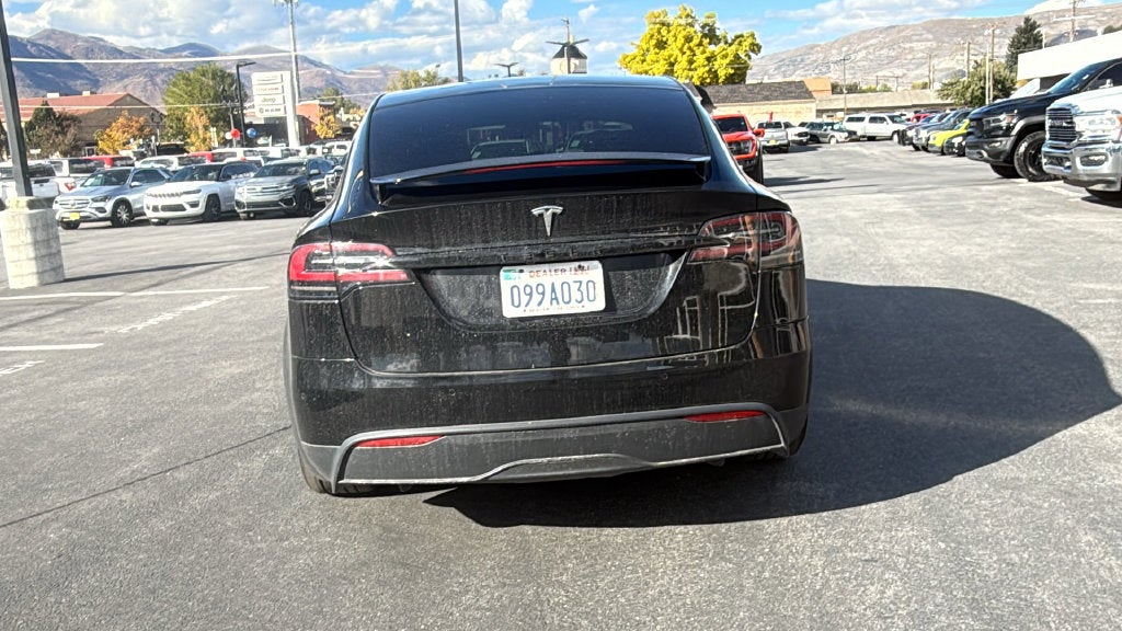 2023 Tesla Model X Base