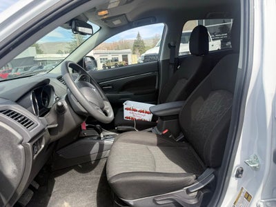 2025 Mitsubishi Outlander Sport Base