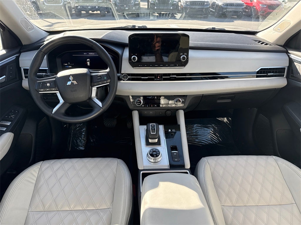 2023 Mitsubishi Outlander PHEV SEL
