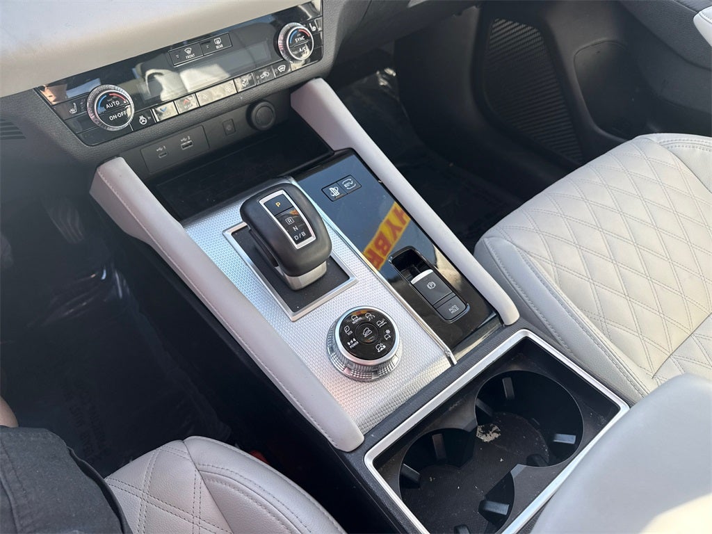 2023 Mitsubishi Outlander PHEV SEL