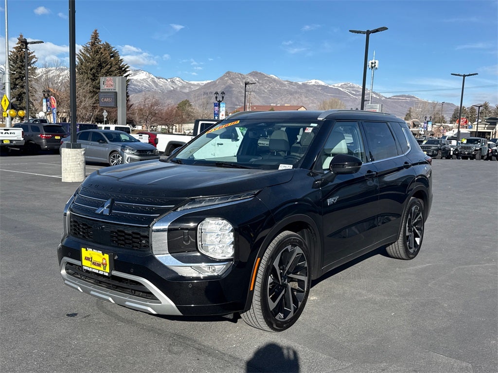 2023 Mitsubishi Outlander PHEV SEL