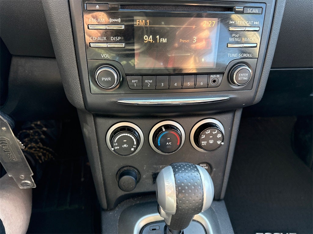 2014 Nissan Rogue Select S