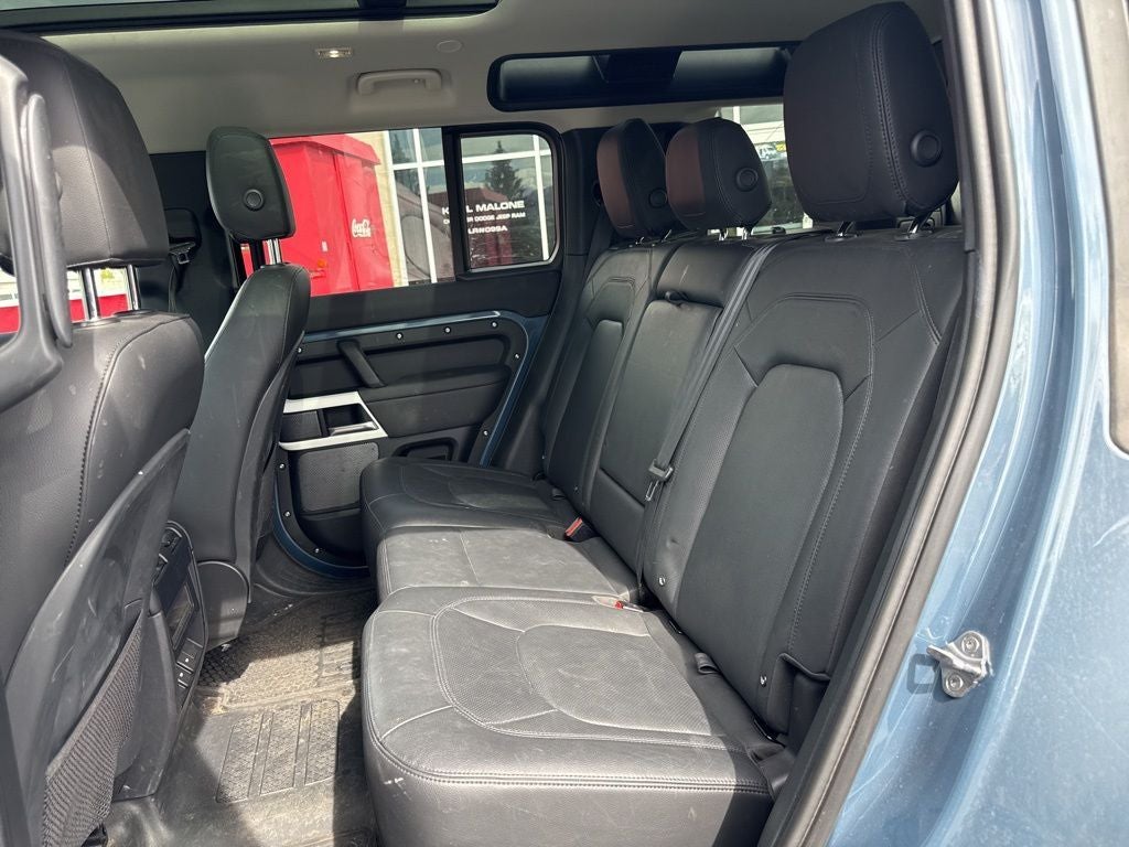 2024 Land Rover Defender 110 S
