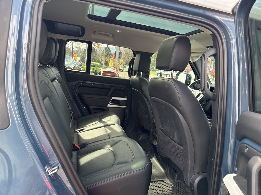 2024 Land Rover Defender 110 S