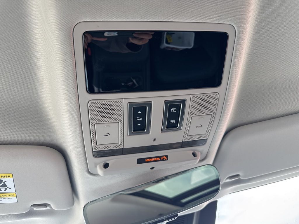 2024 Land Rover Defender 110 S
