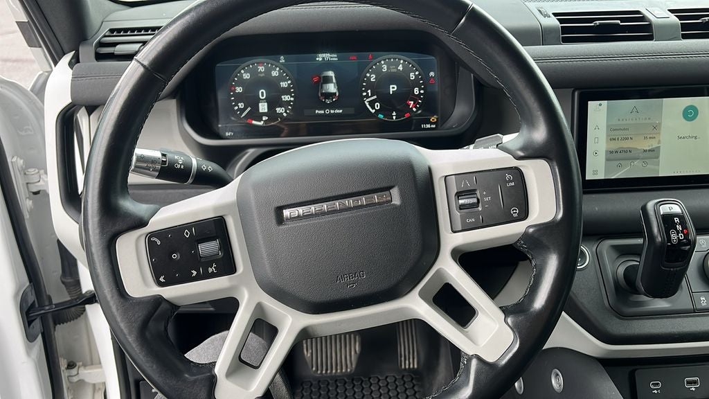 2022 Land Rover Defender 110 SE