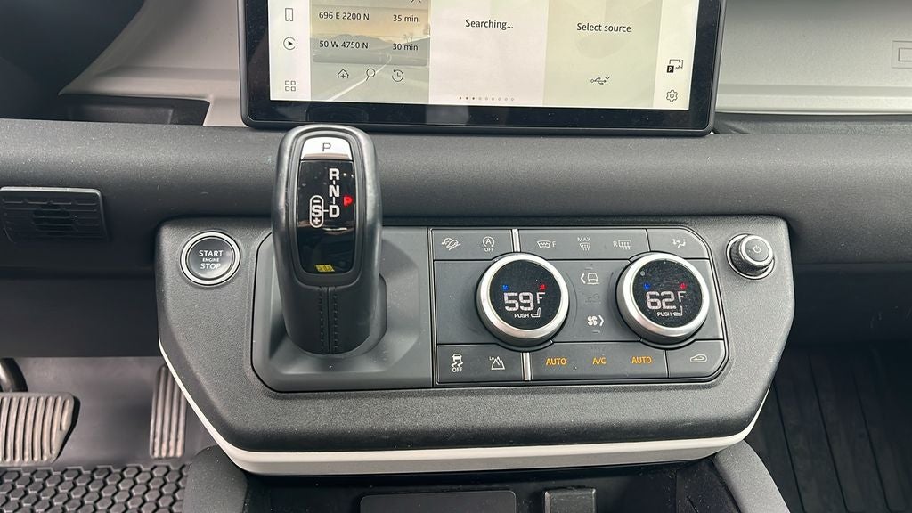 2022 Land Rover Defender 110 SE