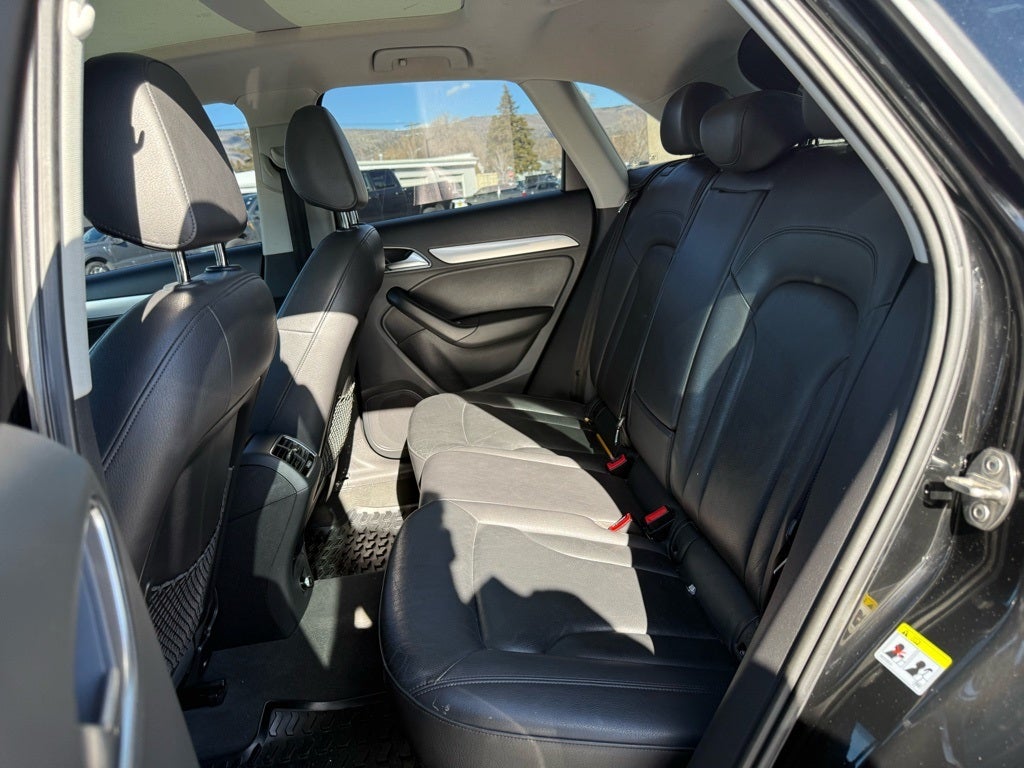 2016 Audi Q3 2.0T Premium Plus FrontTrak