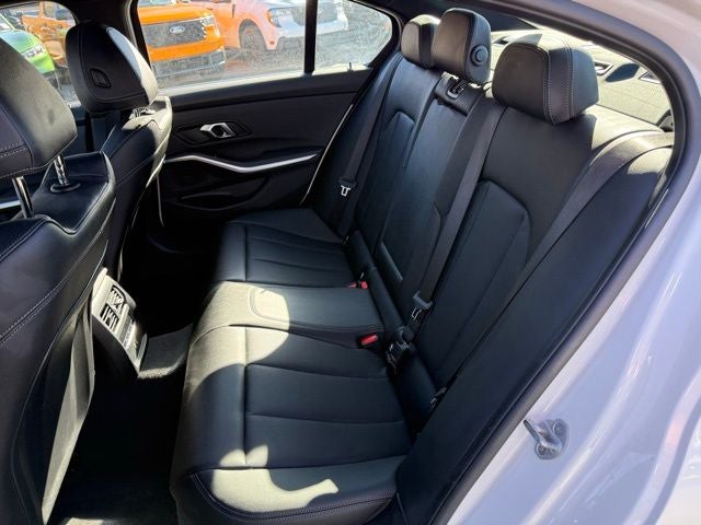 2025 BMW 3 Series 330i xDrive