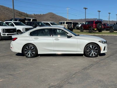 2025 BMW 3 Series 330i xDrive