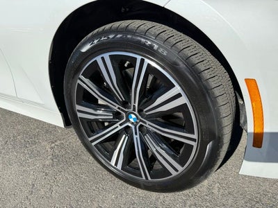 2025 BMW 3 Series 330i xDrive