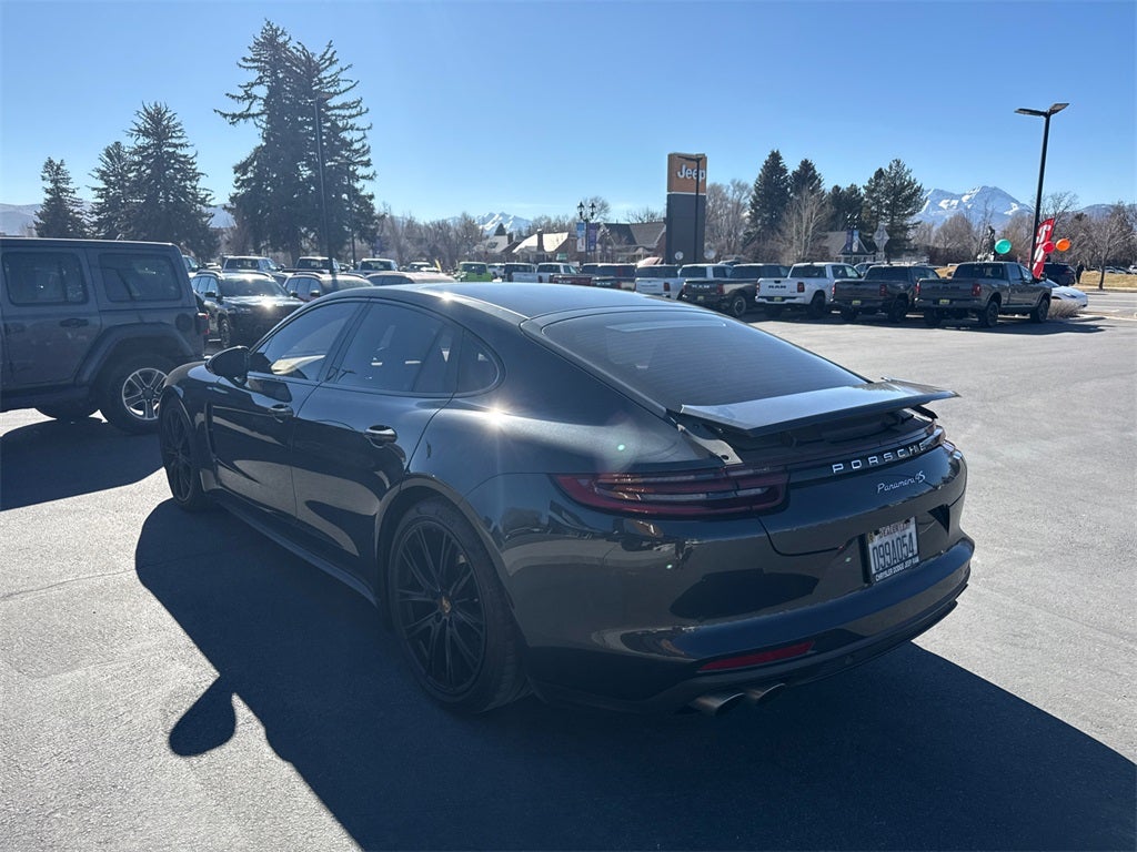 2020 Porsche Panamera 4S